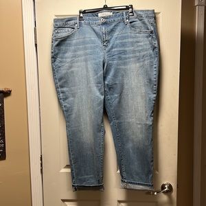 Torrid light wash jean. No distress or holes and cuffed bottoms. 24t.